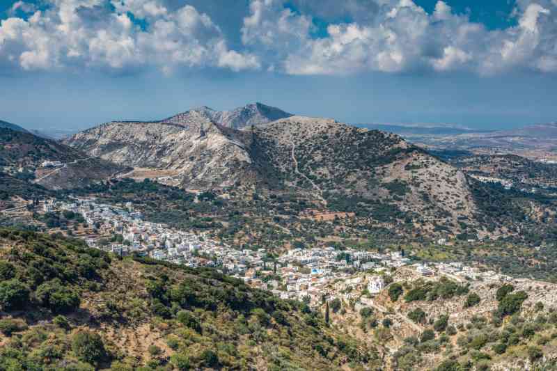 El pueblo de montaña de Filoti