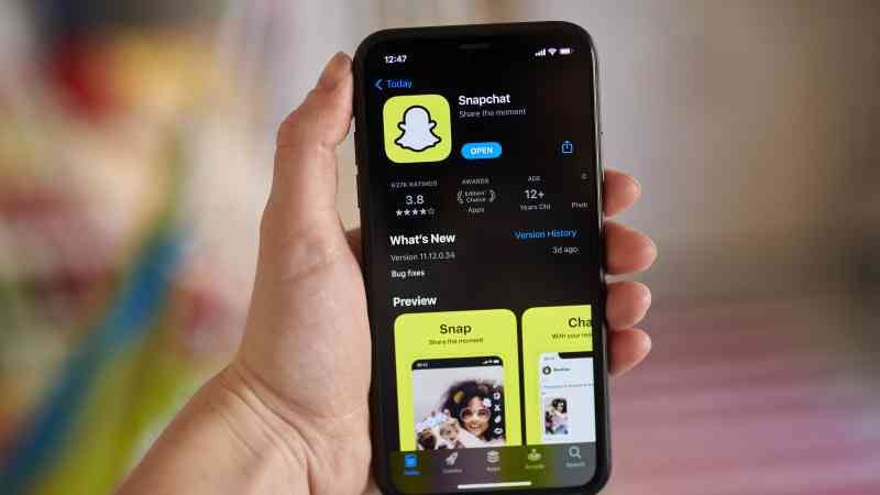 Snap’s missed revenue target takes bite out of share price